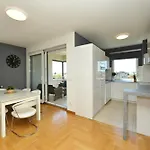Deluxe 5d Apartment Zadar
