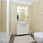 Deluxe 5d Apartamento