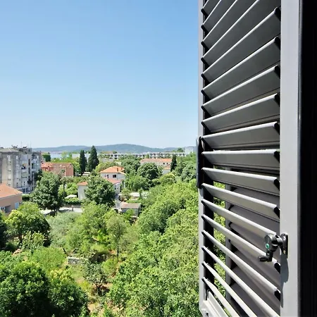 Appartement Deluxe 5d *