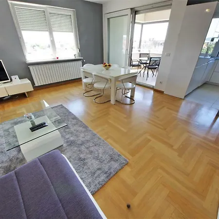 Deluxe 5d Apartment Zadar