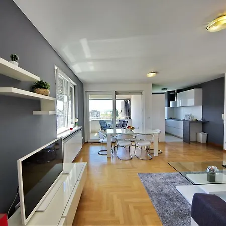 Apartamento Deluxe 5d