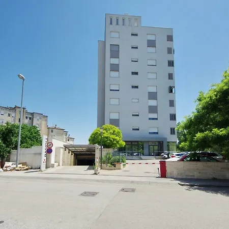 Apartment Deluxe 5d Zadar